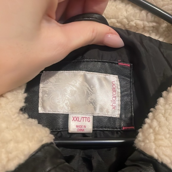 Xhileration | Black Leather Fuzzy Lined Jacket - Picture 5 of 5